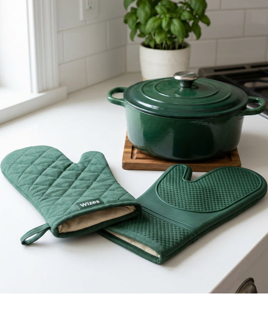 Wizes Silicone-Palm Cotton Oven Mitt Pair 34 cm Forest - Lifestyle view